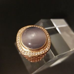 Ethan Stars ring. New and excellent condition. Comes in Original box. Pink silve